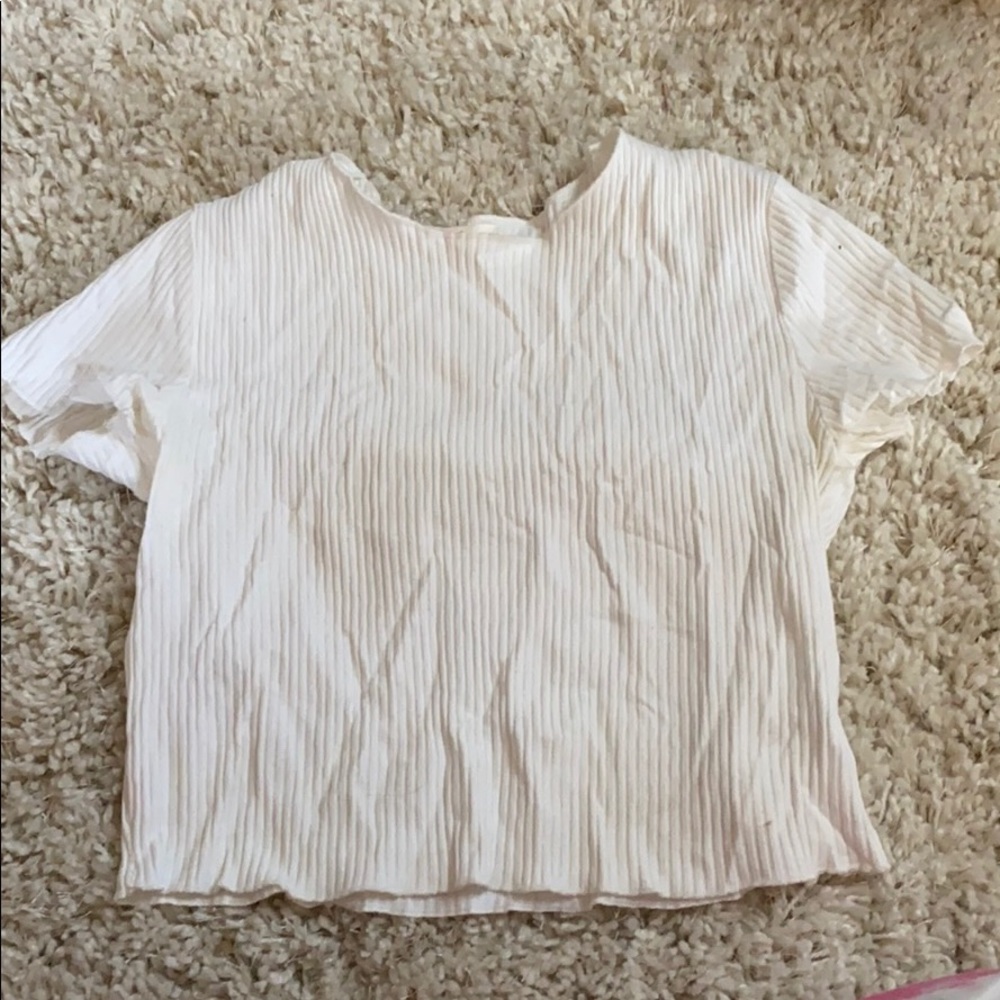 Ripped white t-shirt